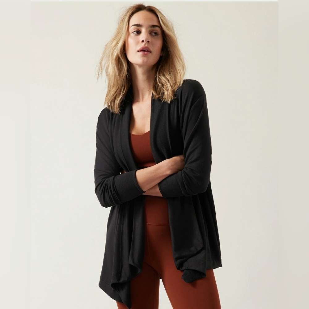 Athleta Pranayama Restore Wrap Cover-up, S